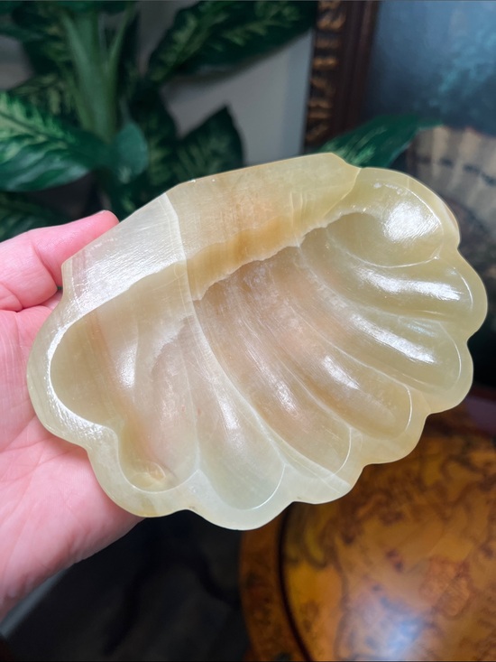 Vintage Other - Vintage Onyx Shell Trinket Dish Carved Stone Mermaid Clamshell Jewelry Catchall